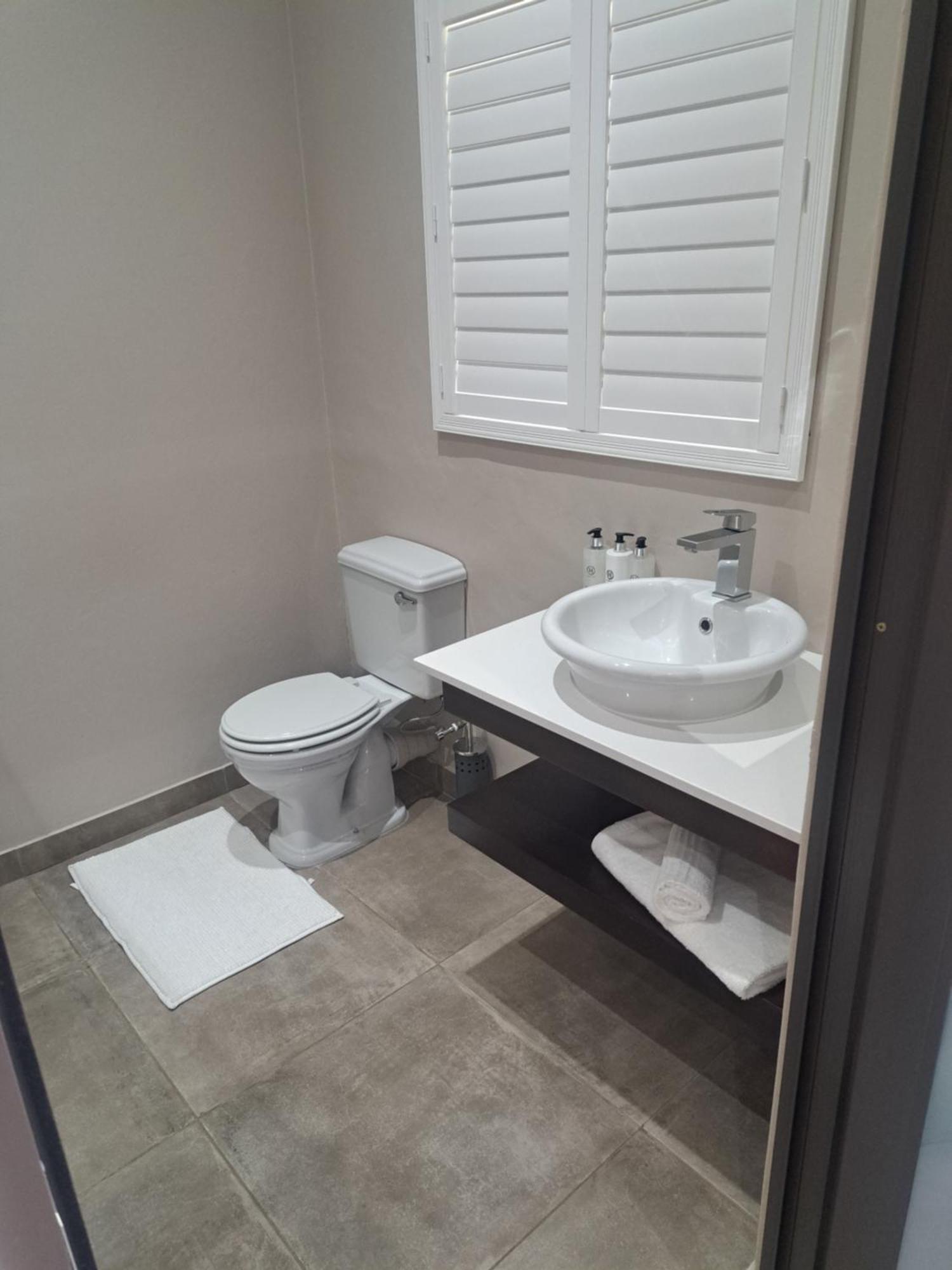 Abella Bed And Breakfast Vryburg Экстерьер фото