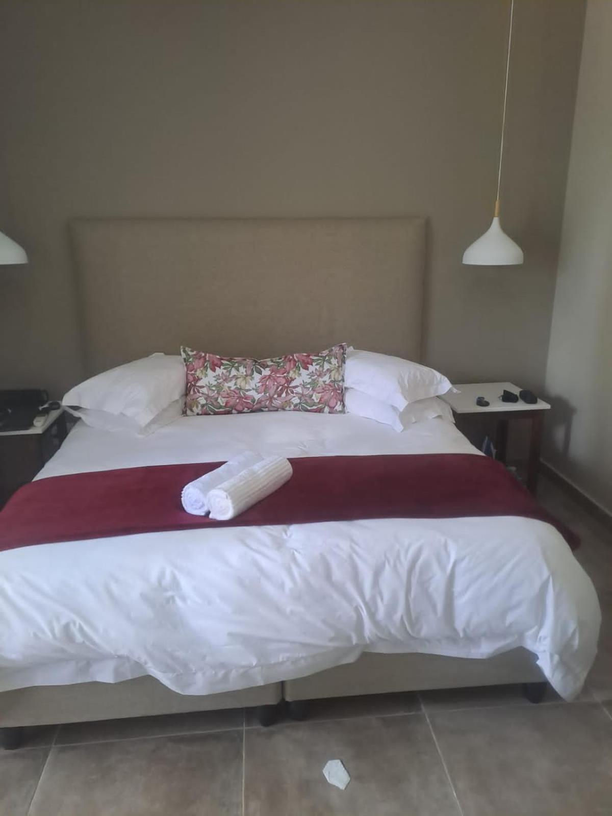 Abella Bed And Breakfast Vryburg Экстерьер фото