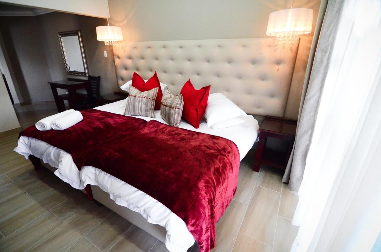 Abella Bed And Breakfast Vryburg Экстерьер фото